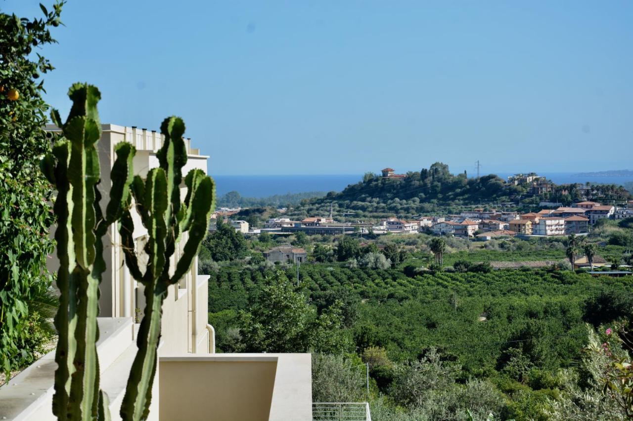 Sike Holiday Home Taormina Exterior foto