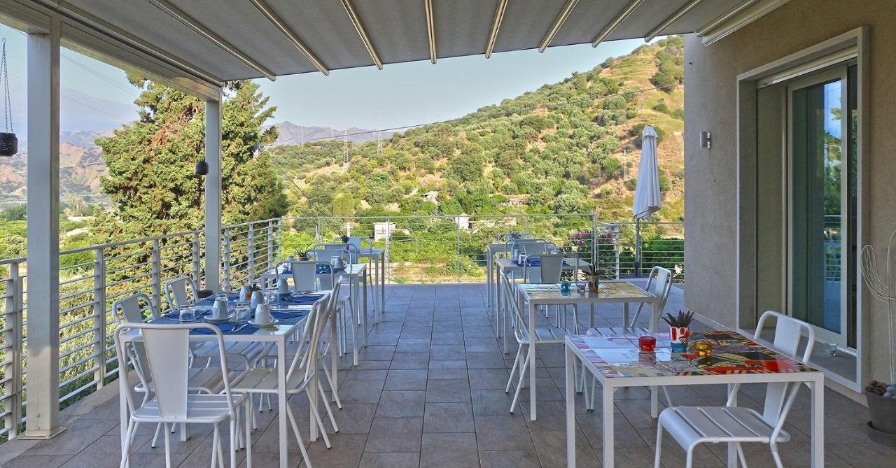 Sike Holiday Home Taormina Exterior foto